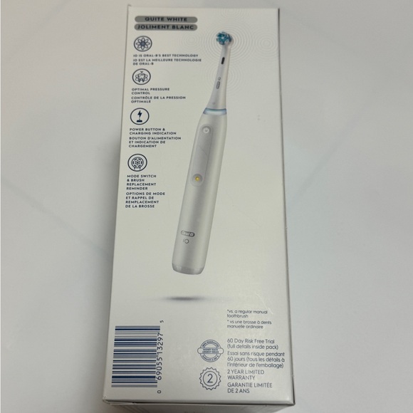 Oral B iO3 rechargeable toothbrush - Picture 3 of 7